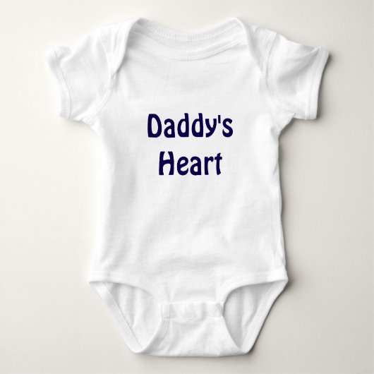Daddy's Heart Baby Strampler (Vorderseite)