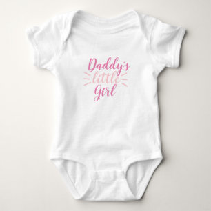 DADDYS KLEINES GIRL, ein Stück Baby Strampler