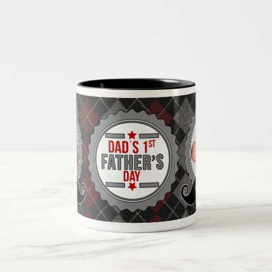 Dad's 1st Father's Day Custom Mustache 2-Photo Zweifarbige Tasse (Mittel)