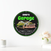 Dad's Garage Any Name Always Open Green Fonts Große Wanduhr (Zuhause)