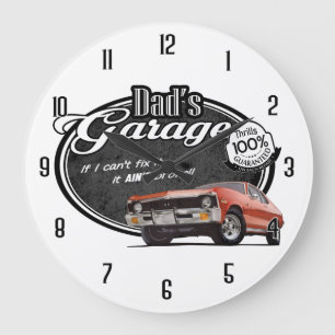 Dad's Garage Nova Große Wanduhr