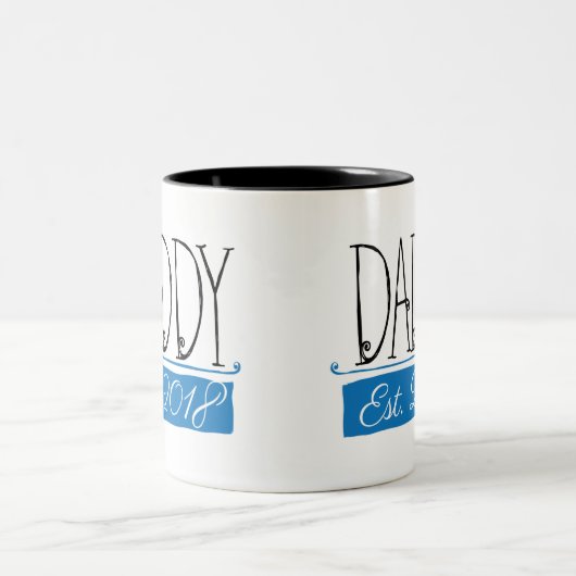 Dady Est 2018 Grafik-Geschenk-Tasse Zweifarbige Tasse (Mittel)