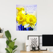 Daffodien Pop Art with Desiderata Zitat, gelb Poster (Heimbüro)