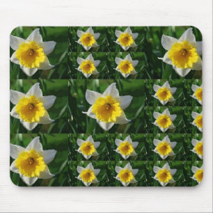 Daffodil Tic Tac Toe Mousepad