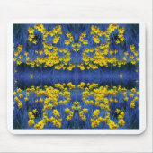 Daffodische Frühlingsfantasie Mousepad (Vorne)