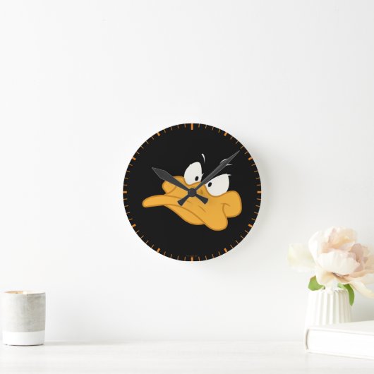 DAFFY DUCK™ Angry Face Runde Wanduhr (Zuhause)