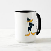DAFFY DUCK™ mit überquerten Waffen | Name hinzufüg Tasse (VorderseiteRechts)