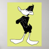 DAFFY DUCK™ mit überquerten Waffen Poster (Vorne)