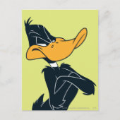 DAFFY DUCK™ mit überquerten Waffen Postkarte (Vorderseite)