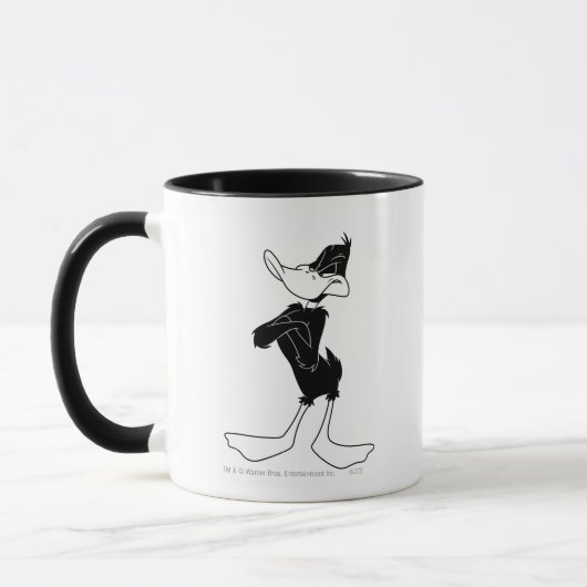 DAFFY DUCK™ mit überquerten Waffen Tasse (Links)