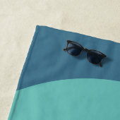 DAFFY DUCK™ Surfing - Gnarly Strandtuch (Beispiel)