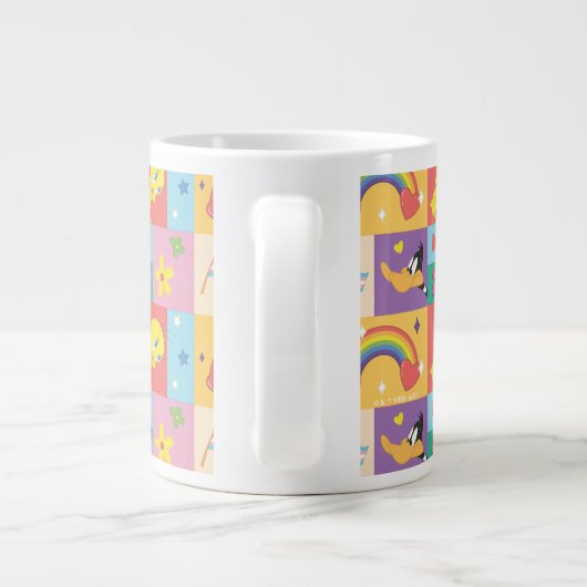 DAFFY DUCK™ & TWEETY™ - Pride-Muster Jumbo-Tasse (Rückseite)