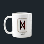 Dagaz RuneStone-Tasse Kaffeetasse<br><div class="desc">Die Dagaz Rune repräsentiert das totale Erwachen und symbolisiert das Tageslicht, die Intuition, die Einsicht, die mentale Klarheit, Polarität, Paradoxie, Morgengrauen & Dämmerung, Veränderung, Transformation, Durchbruch und den Empfang mystischer Inspiration. Diese Rune ist ein Leuchtfeuer der Hoffnung. Runen werden seit der Antike als Mittel der Weissagung benutzt, um Botschaften zu...</div>