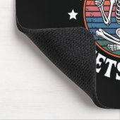 Dahinter verschlimmert sich der Skeletton-Spaß 5 Mousepad (Ecke)