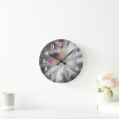 Dahlia-Blume in Schwarz und Weiß Runde Wanduhr (Zuhause)