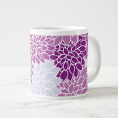 Dahlia-Blume, Muster von Blume, Lila Dahlia Jumbo-Tasse (Vorderseite Rechts)