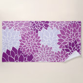 Dahlia-Blume, Muster von Blume, Lila Dahlia Strandtuch (Vorderseite)