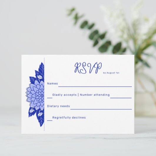 Dahlia Personalisiert Wedding RSVP Card (Stehend Vorderseite)