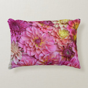 Dahlia Throw Pillow Dekokissen