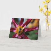 Dahlie-u. Bienen-leere Karte (Gelbe Blume)