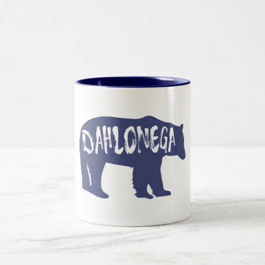 Dahlonega Georgia Bear Zweifarbige Tasse (Mittel)