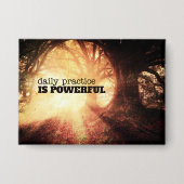 Daily Practice Button (Vorderseite)