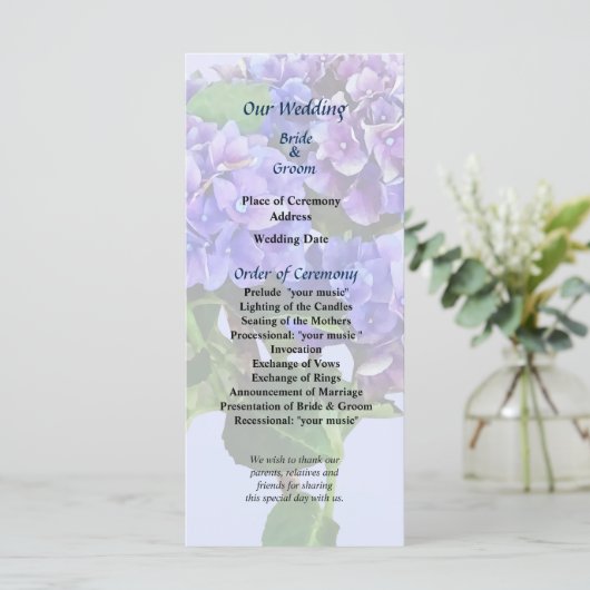 Dainty Blue Hydrangea Wedding Program Programm (Stehend Vorderseite)