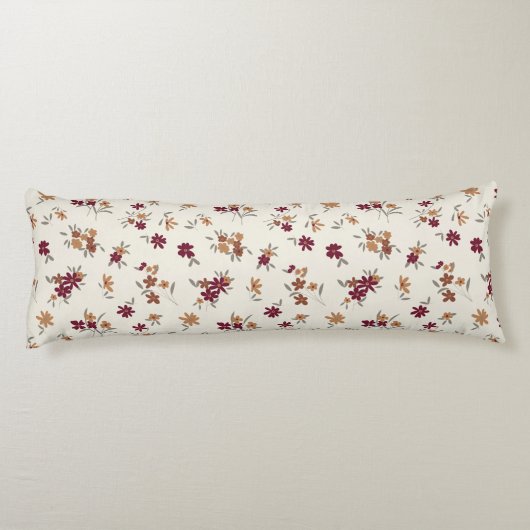 Dainty Gold Maroon Floral Pattern Seitenschläferkissen (Rückseite)