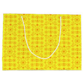 Dainty Orange on Yellow Große Geschenktüte (Rückseite)