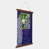 Dainty White Butterfly Moth Irish Segen Wandteppich Mit Holzrahmen (Gewinkelt)