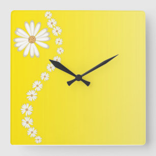 Daisies auf der Uhr der gelben Mauer