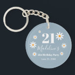 Daisies Dusty blue Birthday Party  Schlüsselanhänger<br><div class="desc">Keychain Daisies Dusty blue Birthday Party</div>