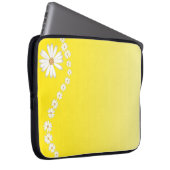 Daisies on Yellow Laptop Computer Sleeve (Vorne Rechts)