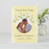 Daisies White Yellow Floral Foto Typografie Save The Date (Stehend Vorderseite)