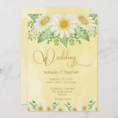 Daisies White Yellow Floral Script Wedding Einladung (Vorne/Hinten)