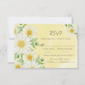 Daisies White Yellow Floral Script Wedding RSVP Karte (Vorderseite)