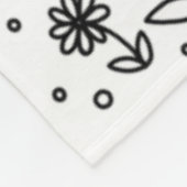 Daisis and Dots 2 - Schwarz und Weiß Fleecedecke (Ecke)
