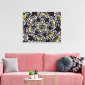 Daisy 1 Glow Stretched Canvas Print Leinwanddruck (Insitu (Wohnzimmer))
