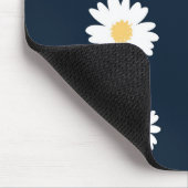 Daisy auf blauem Muster Mousepad (Ecke)