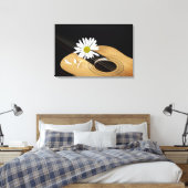 Daisy auf Gitarre Leinwanddruck (Insitu (Schlafzimmer))
