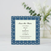 Daisy Chain Blue Pattern Square Save the Date Card (Stehend Vorderseite)
