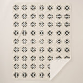 Daisy Delight Monochrome Blossom Sherpadecke (Vorderseite)