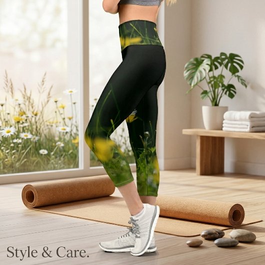 Daisy Dream: Schöne Blumenlandschaft Capri Leggings