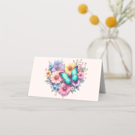 Daisy Flowers with a Beautiful Butterfly Platzkarte (Vorderseite)