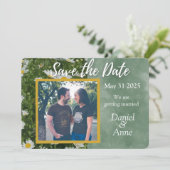 Daisy Green Save the Date Card (Stehend Vorderseite)