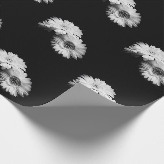 Daisy Greyscale Geschenkpapier (Ecke)