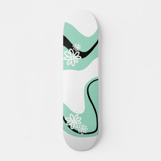 Daisy Groove in Mint Green, Black und White Skateboard (Vorne)