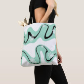 Daisy Groove in Mint Green, Black und White Tasche (Von Nahem)