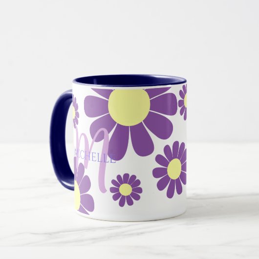 Daisy Lila Monogram Tasse (Vorderseite Links)
