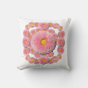 Daisy Mandala Throw Cushion Kissen